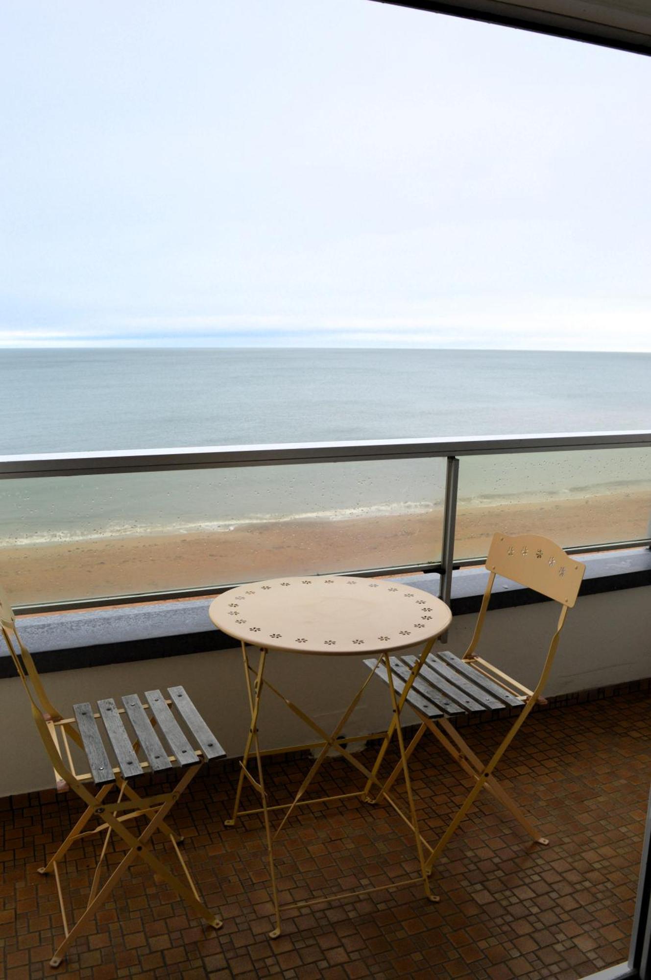 L'Esperluette - Magnifique Vue Mer Et Balcon กูร์เซิล-โซร์-แม ภายนอก รูปภาพ